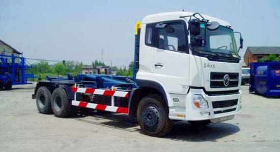 東風(fēng)天龍車廂可卸式垃圾車