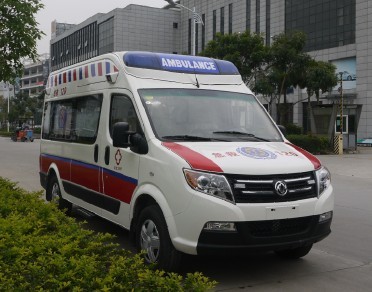 東風御風監(jiān)護型救護車